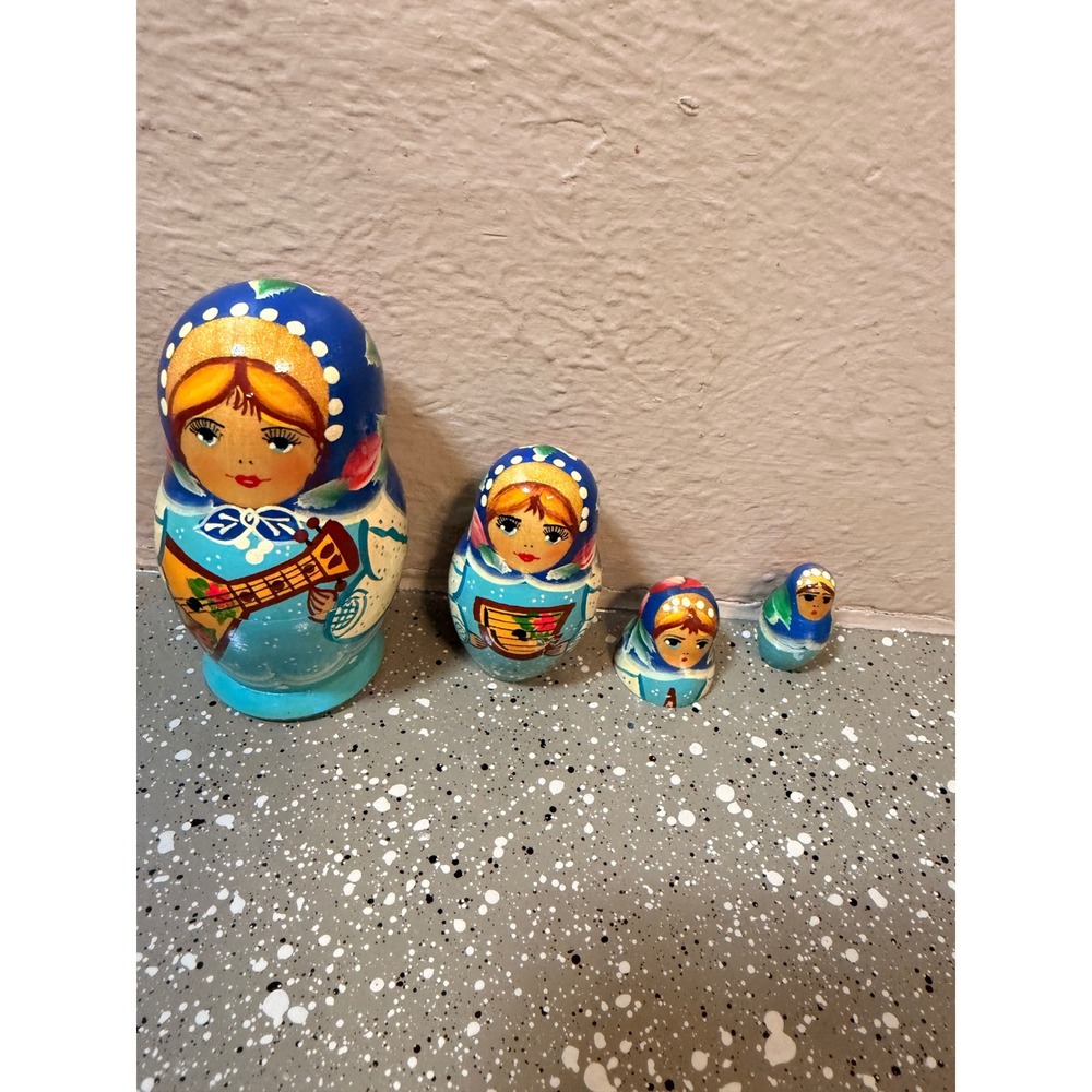 Vintage Russian Nesting Dolls Matryoshka 4pc Set Blue Floral Girl Balalaika Wood